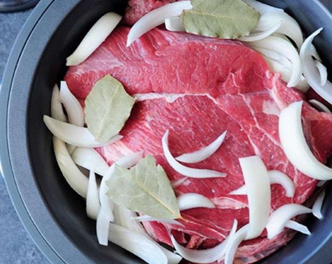 step 1 Rinse Beef Chuck (3 lb) and pat it dry with paper towels. Place them in the waterless pot of a Fusion Cooker. Add Onion (1).