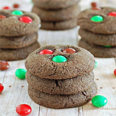 Chewy Dark Chocolate Gingerbread Cookies Recipe | SideChef