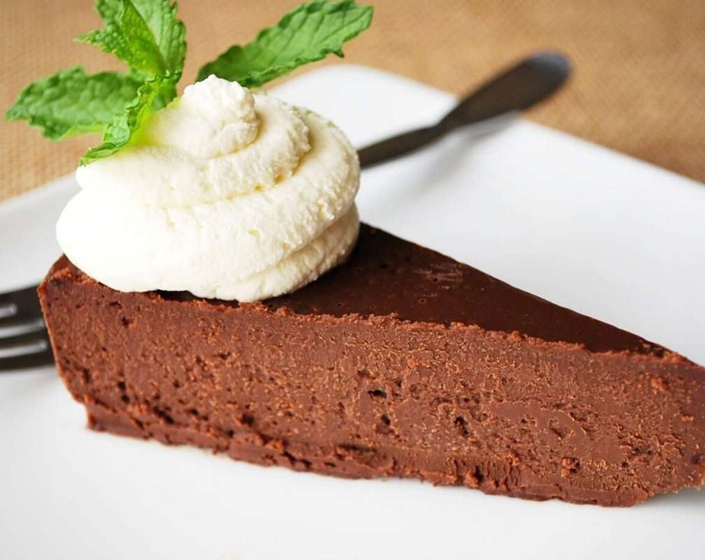 Paleo Flourless Chocolate Cake