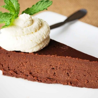 Paleo Flourless Chocolate Cake Recipe | SideChef