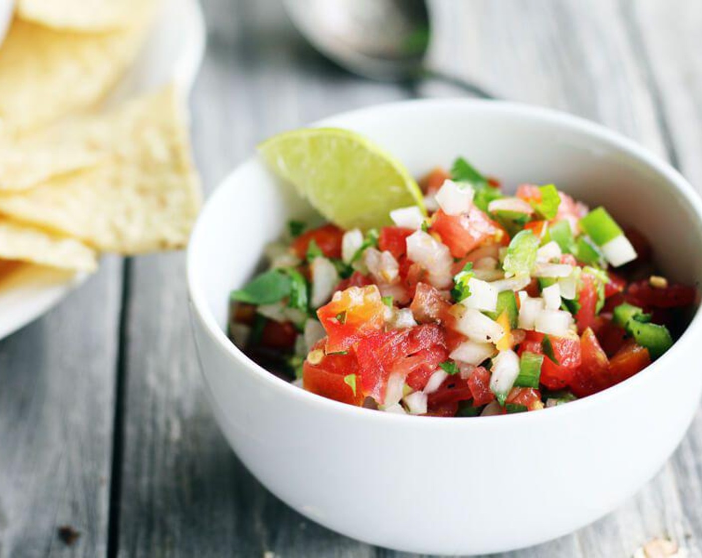 Zesty Garden Tomato Salsa