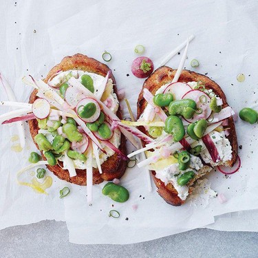 Endive and Fava Salad Tartines with Herbed Ricotta Recipe | SideChef