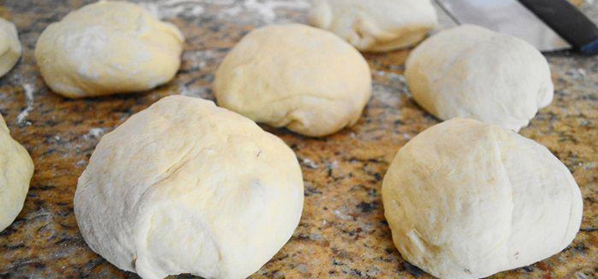 Homemade Pizza Dough Recipe | SideChef