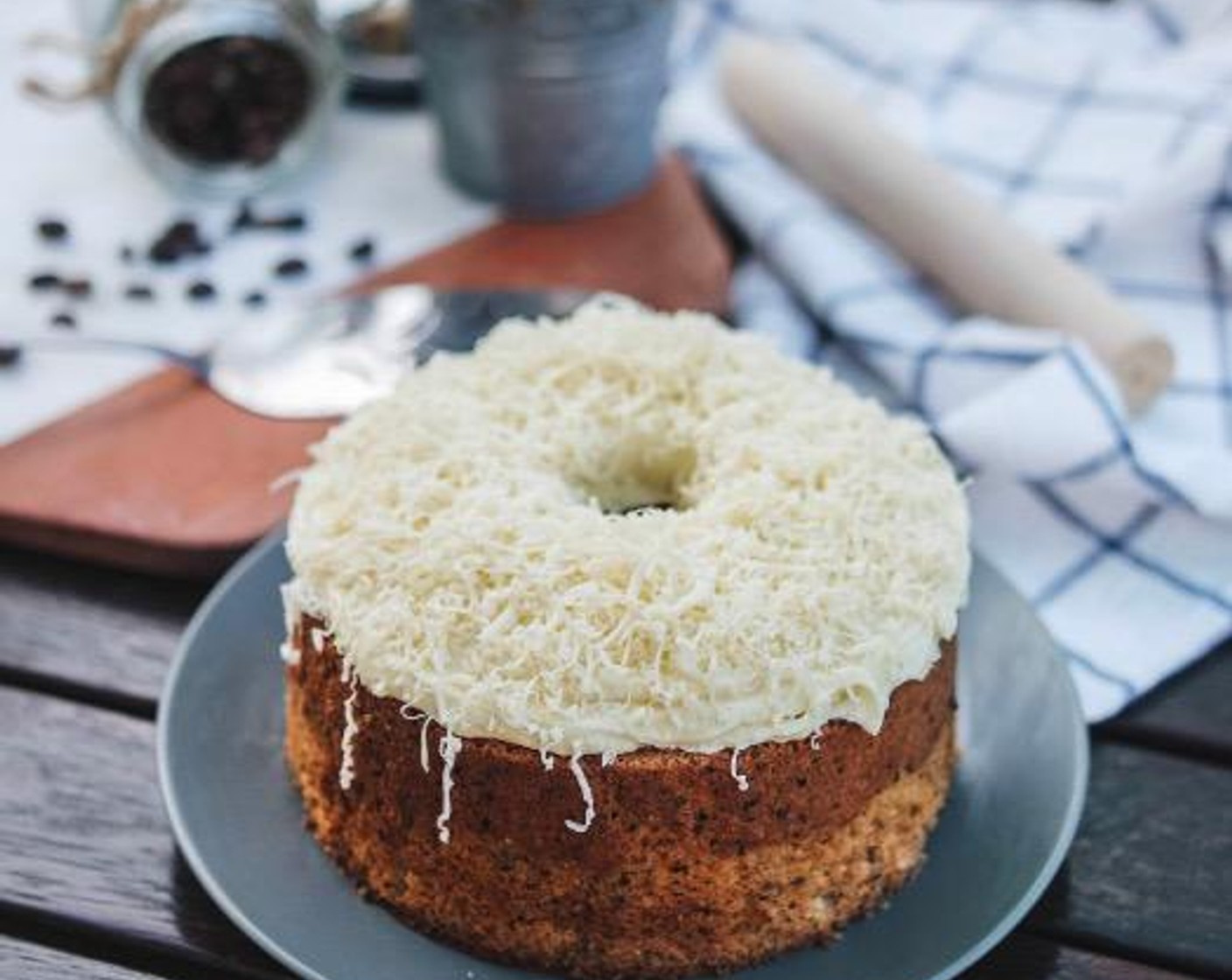 Jasmine Green Tea Chiffon Cake with Cheese