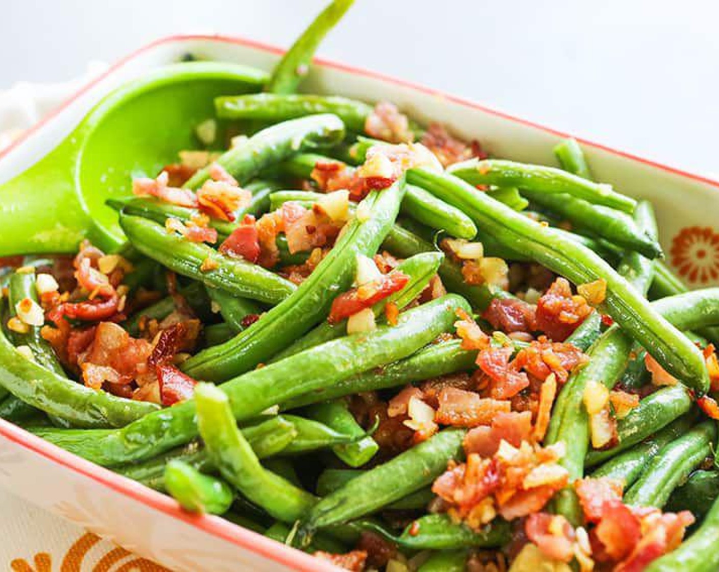 Green Beans with Garlic and Bacon