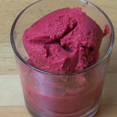 Fast Berry Ice Cream Recipe | SideChef