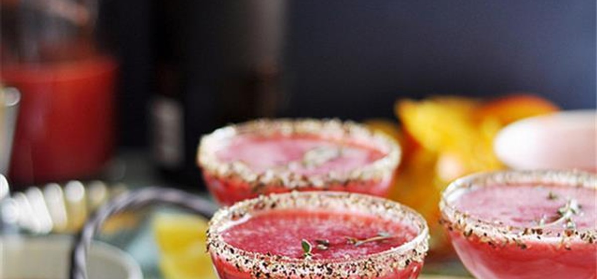 Raspberry Black Pepper Champagne Cocktail Recipe | SideChef