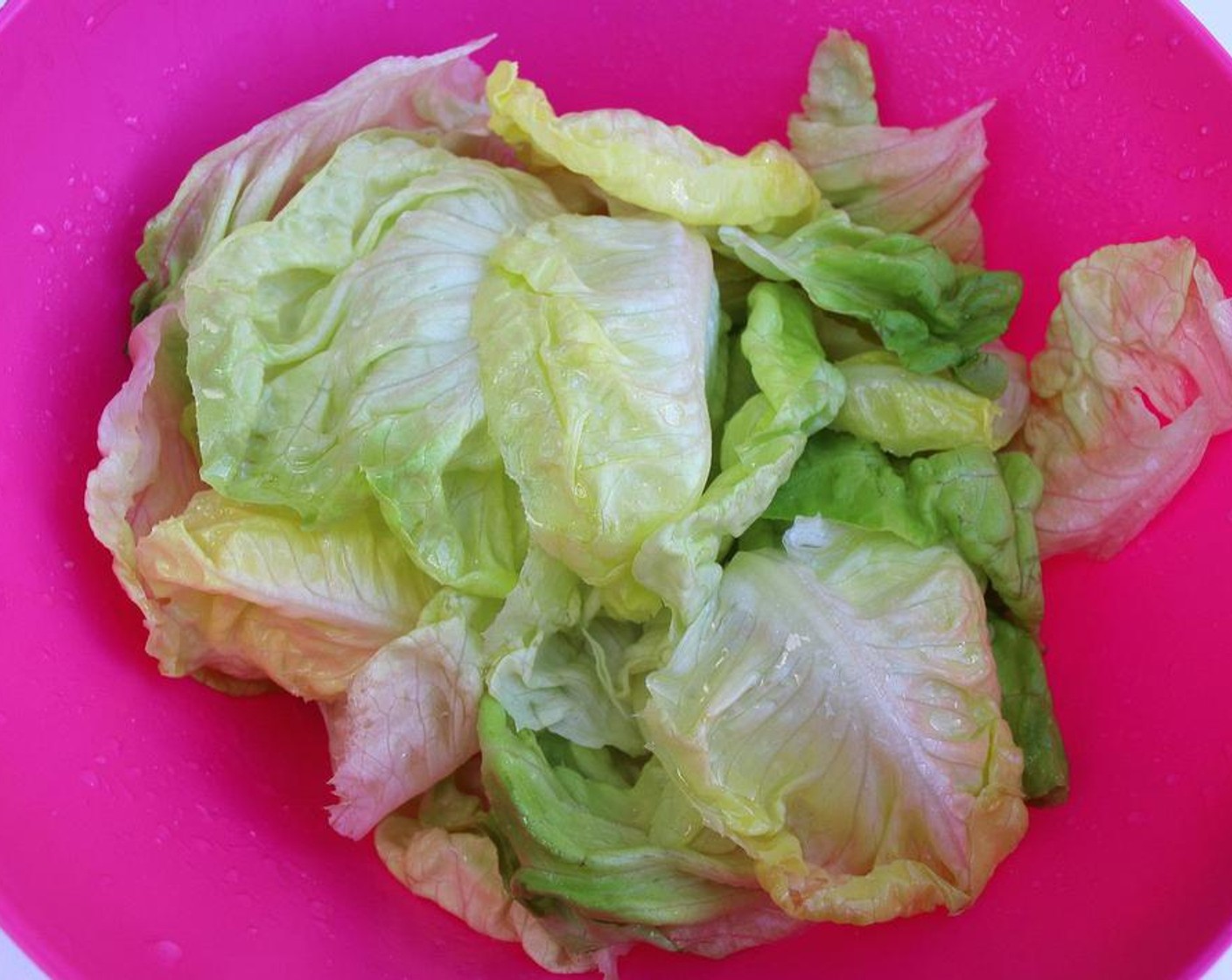 step 1 Wash and drain the Butter Lettuce (1 head) and pat dry with paper towels.