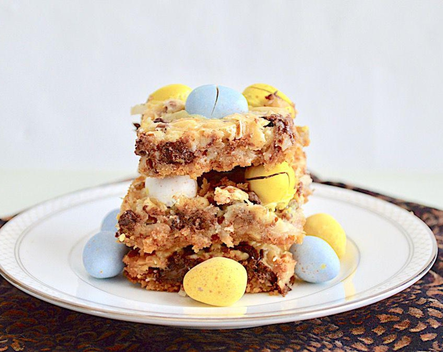 Mini Egg Magic Bars