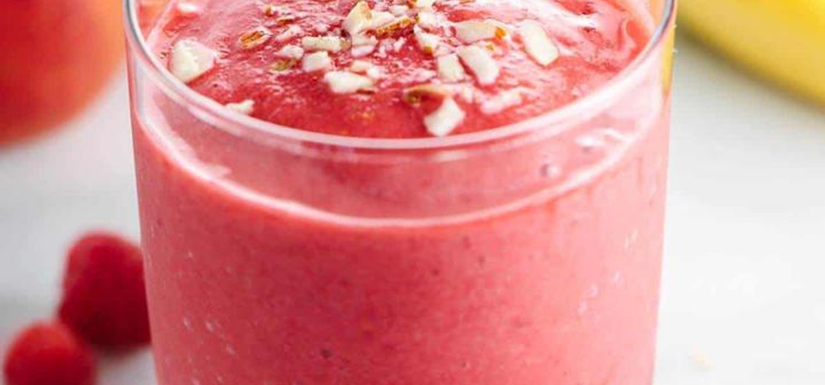 Apple Smoothie with Raspberries Recipe | SideChef