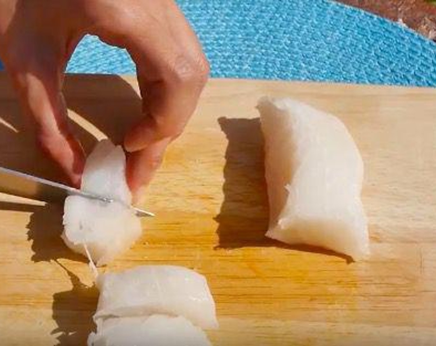 step 1 Cut the White Fish Fillets (2.2 lb) into bite size pieces.