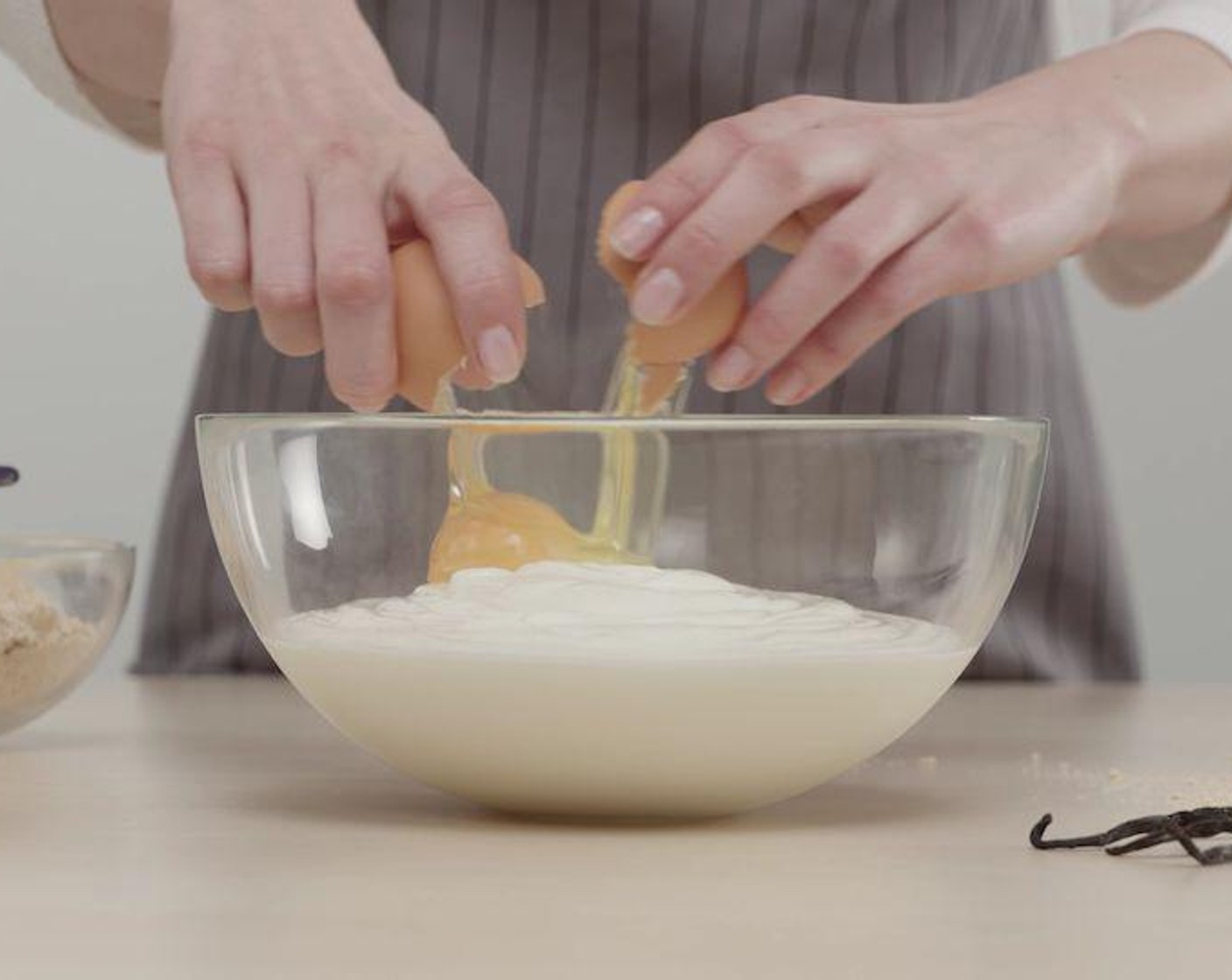 step 4 Whisk the Cream Cheese (2 cups) and Granulated Sugar (2/3 cup) until well combined. Keep the whisking within 2 minutes to prevent air pockets. Add Eggland's Best Classic Eggs (3) and mix at the highest speed. Add the juice from Lemon (1) and Vanilla Essence (1 tsp) to ensure a delicious flavor and look.