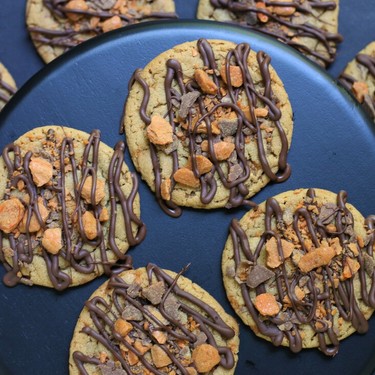 Crumbl Butterfinger Cookies Recipe | SideChef