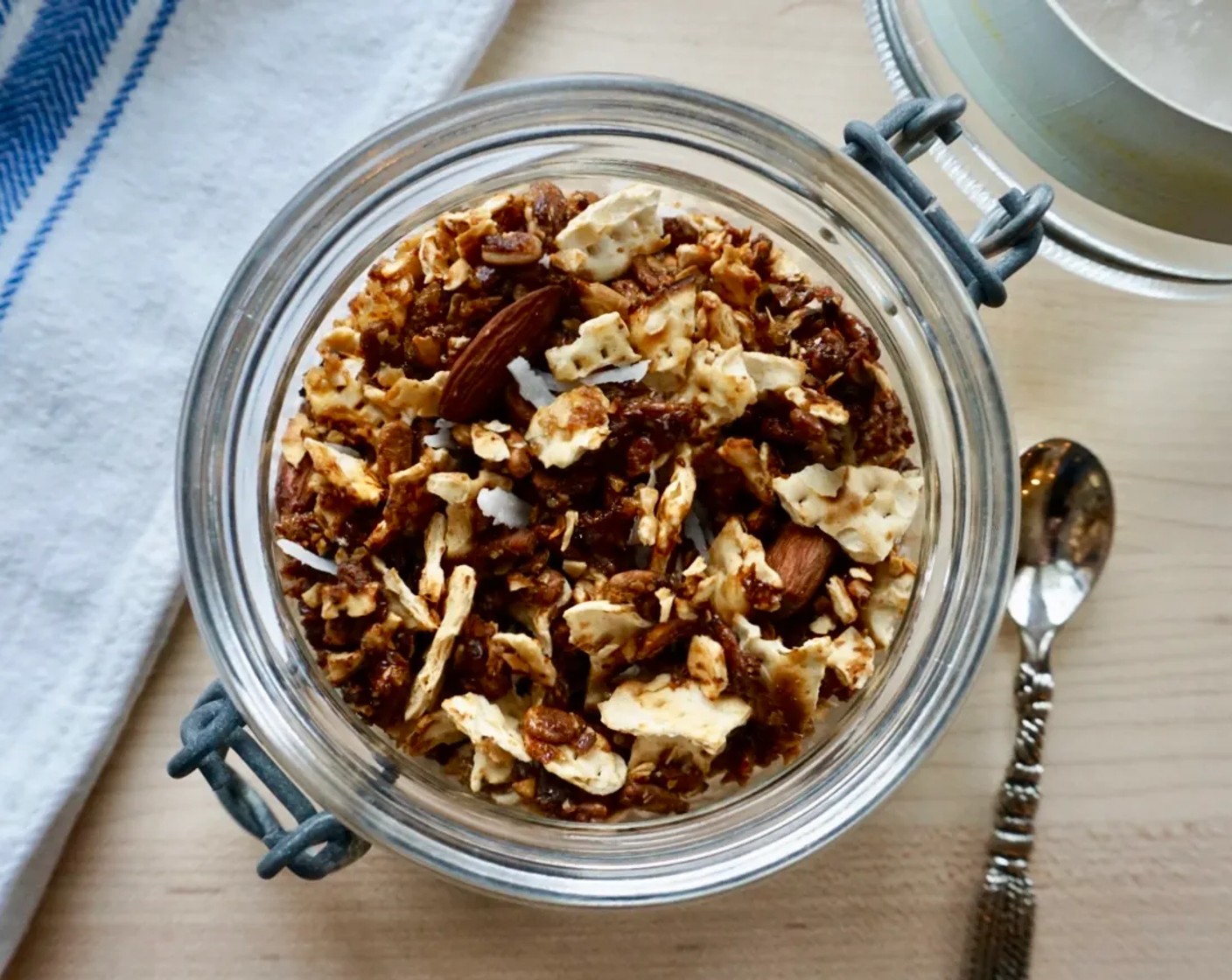 Matzah Granola