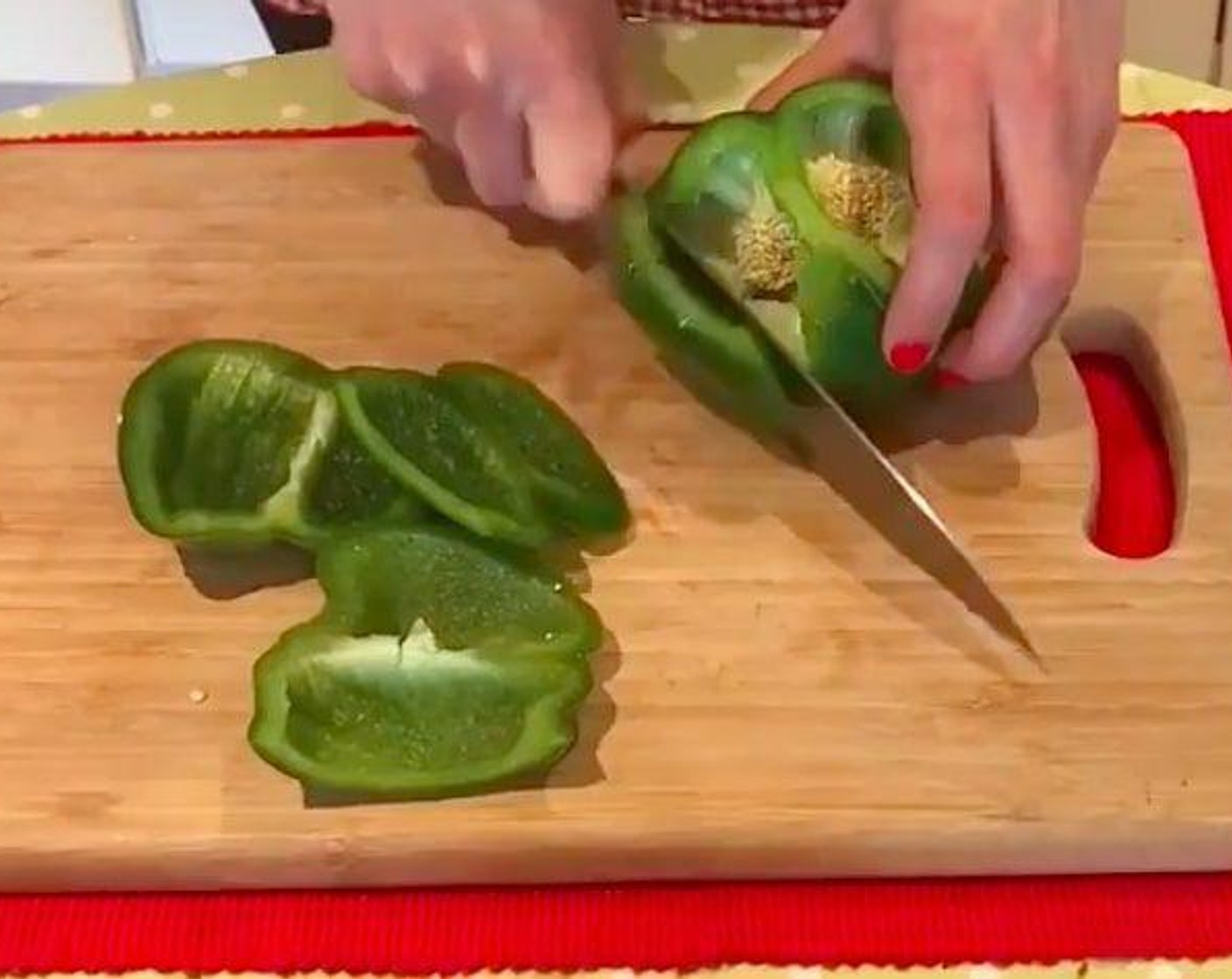 step 4 Cut the Red Bell Pepper (1), and Green Bell Pepper (1) into medium dice.