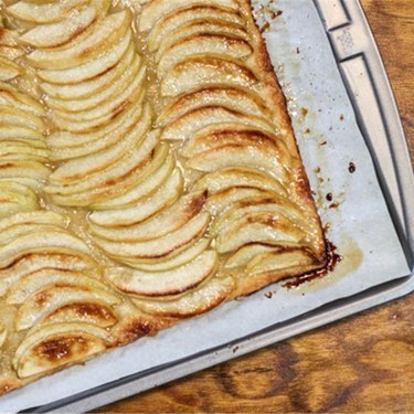 Apple Tart with Apple Glaze Recipe | SideChef