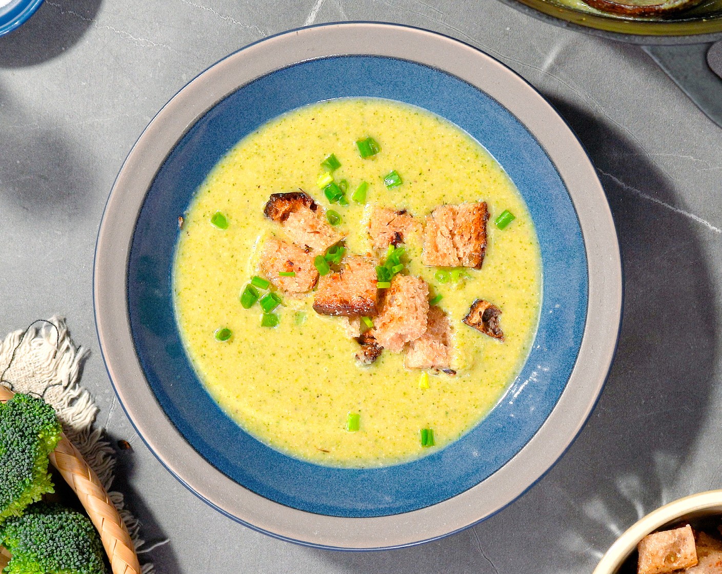 Vegan Broccoli Soup with Easy Garlic Croutons