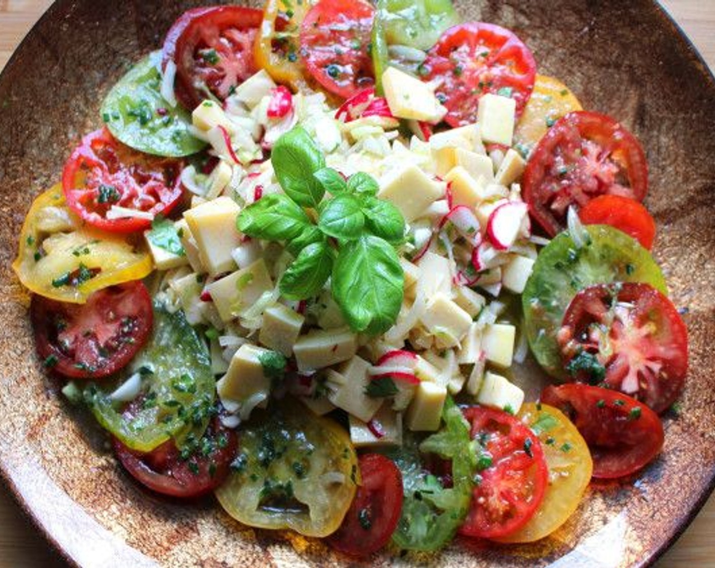 Cheese & Tomato Salad in Herb Vinaigrette