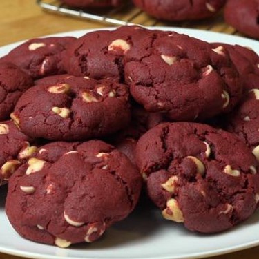 Red Velvet Chocolate Chip Cookies Recipe | SideChef