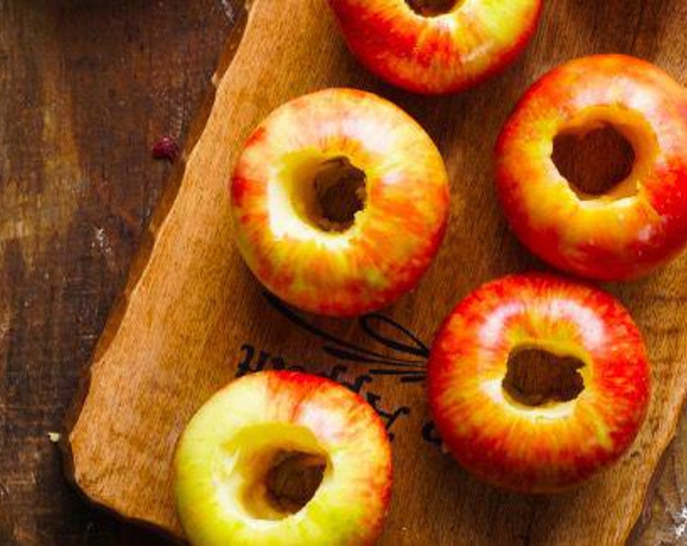 step 2 Using an apple corer or pairing knife, remove the cores of the Honeycrisp Apples (6). Make the hole 1 inch in diameter. Use a teaspoon to scrape out any seeds left behind.