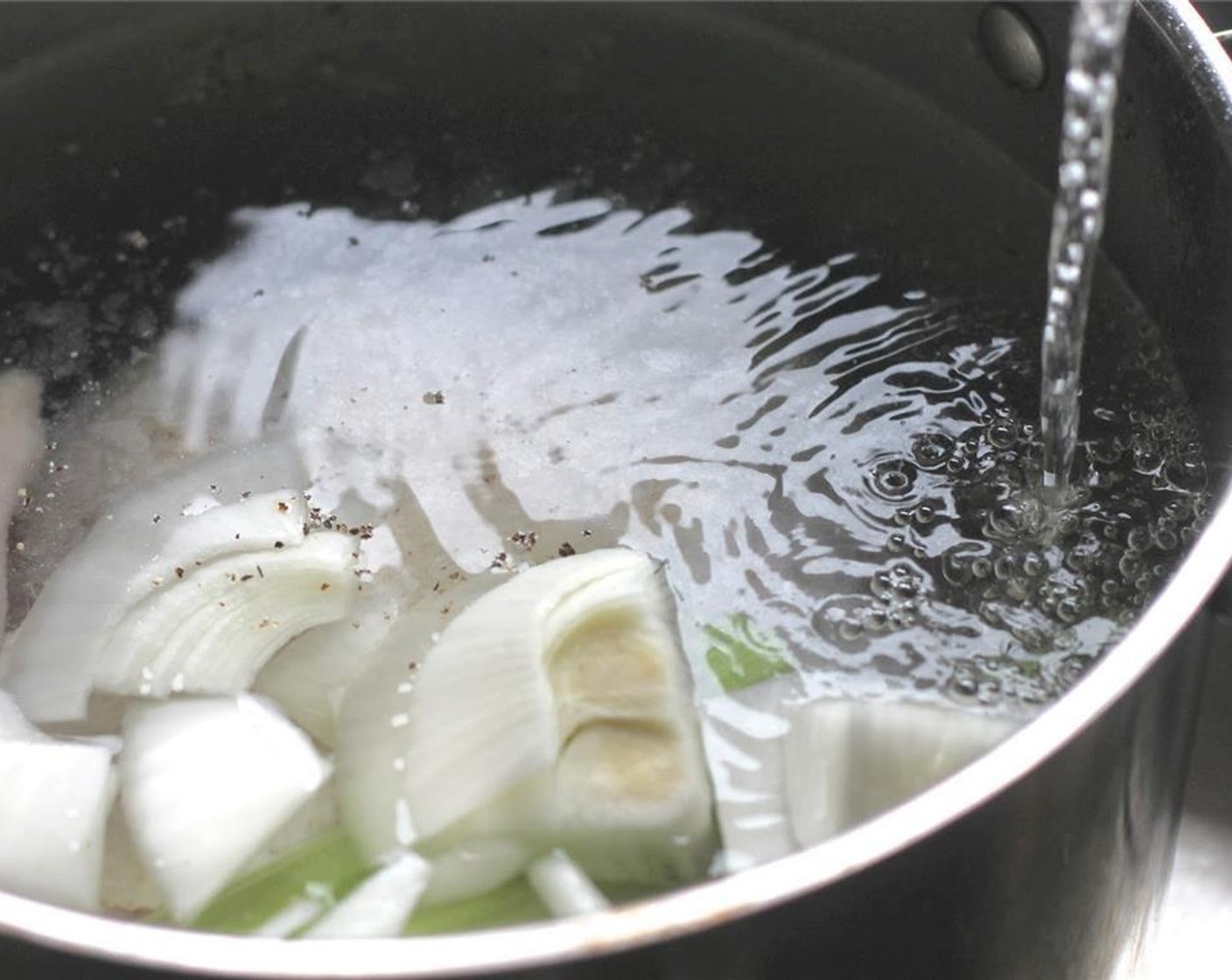 step 2 Fill with cold water and cook chicken until falling off the bone. The time will depend on the size of your chicken. Save the chicken broth when it is cooked through, you'll use it in the casserole.