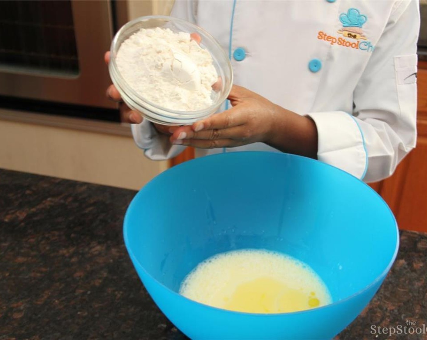 step 1 Preheat oven to 400 degrees F (200 degrees C) and spray muffin pan with cooking spray. Mix All-Purpose Flour (1 cup), Eggs (2), Olive Oil (1 Tbsp), Milk (1 cup), and Salt (1/4 tsp) until smooth.