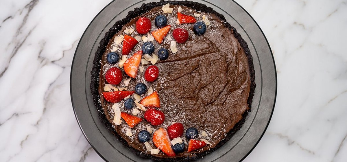 No-Bake Vegan Chocolate Avocado Tart Recipe | SideChef
