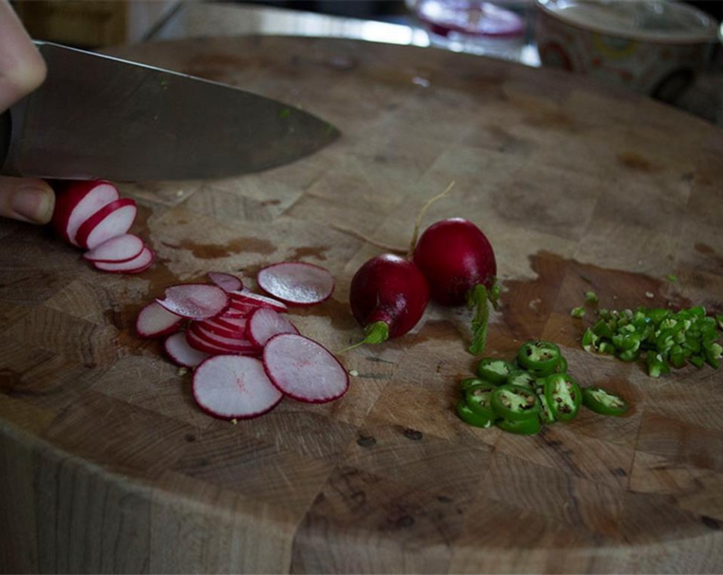 step 6 Thinly slice the Radish (1 bunch).