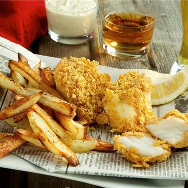 Baked Fish and Chips with Tartar Sauce Recipe | SideChef