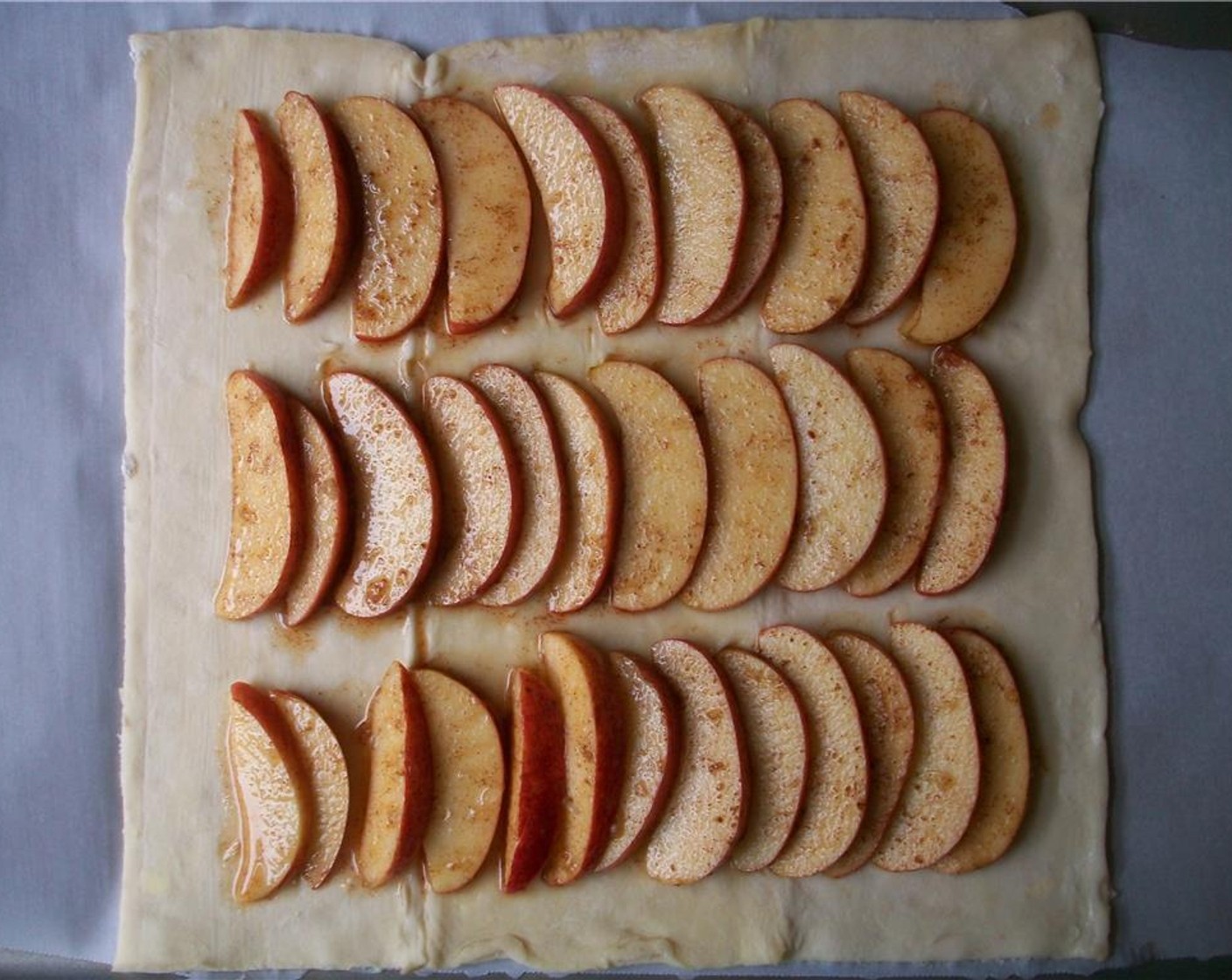 step 4 Put the apples on the Puff Pastry (1 pckg) and bake for 20 minutes.