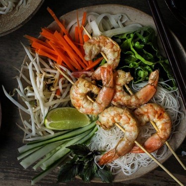 Vietnamese Grilled Shrimp Vermicelli Noodle Bowl Recipe | SideChef