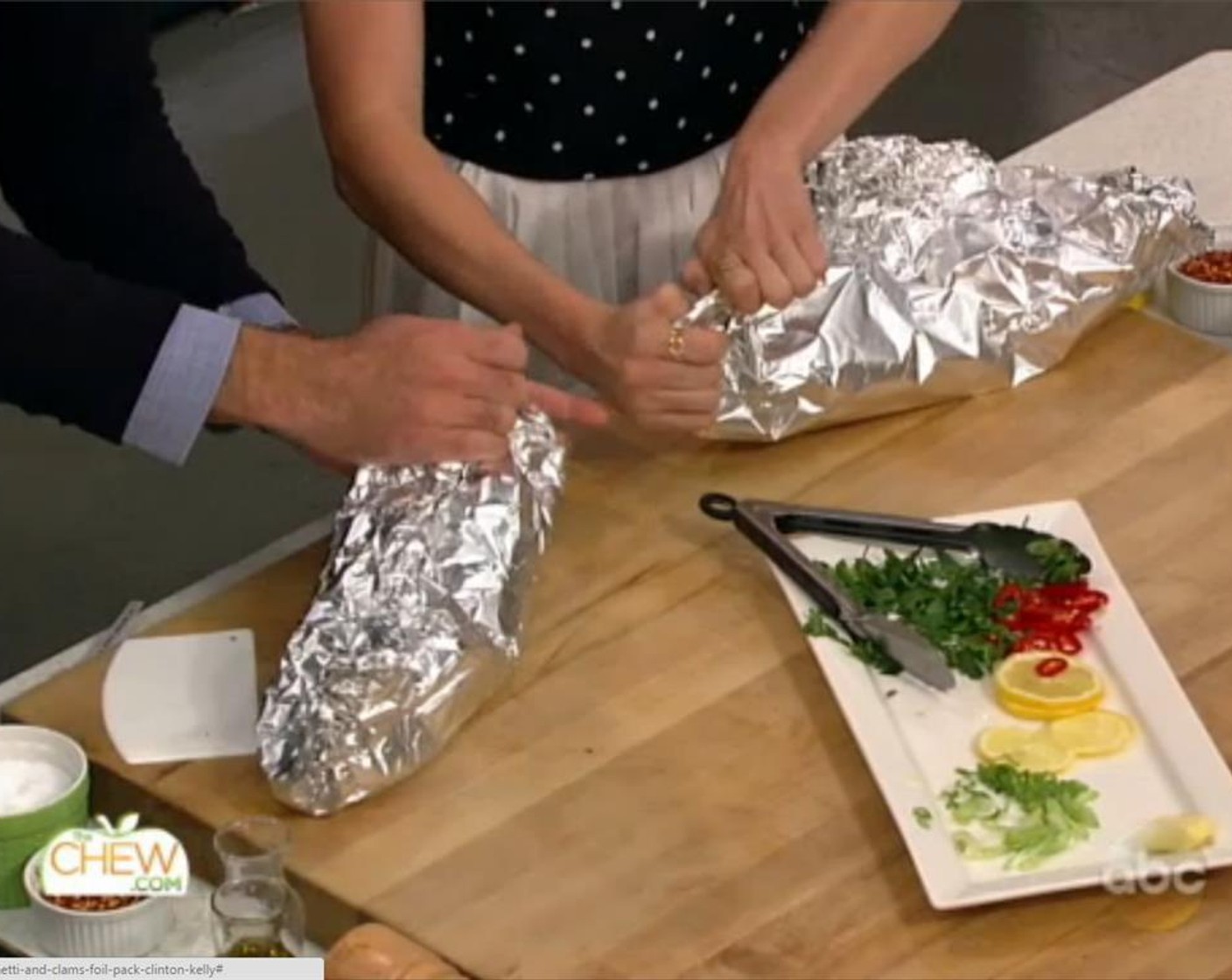 step 6 Fold in the remaining sides to seal the packet, leaving room for steam. Place foil packets on grill, and close the lid. Cook for 10 minutes, or until the clams have opened.