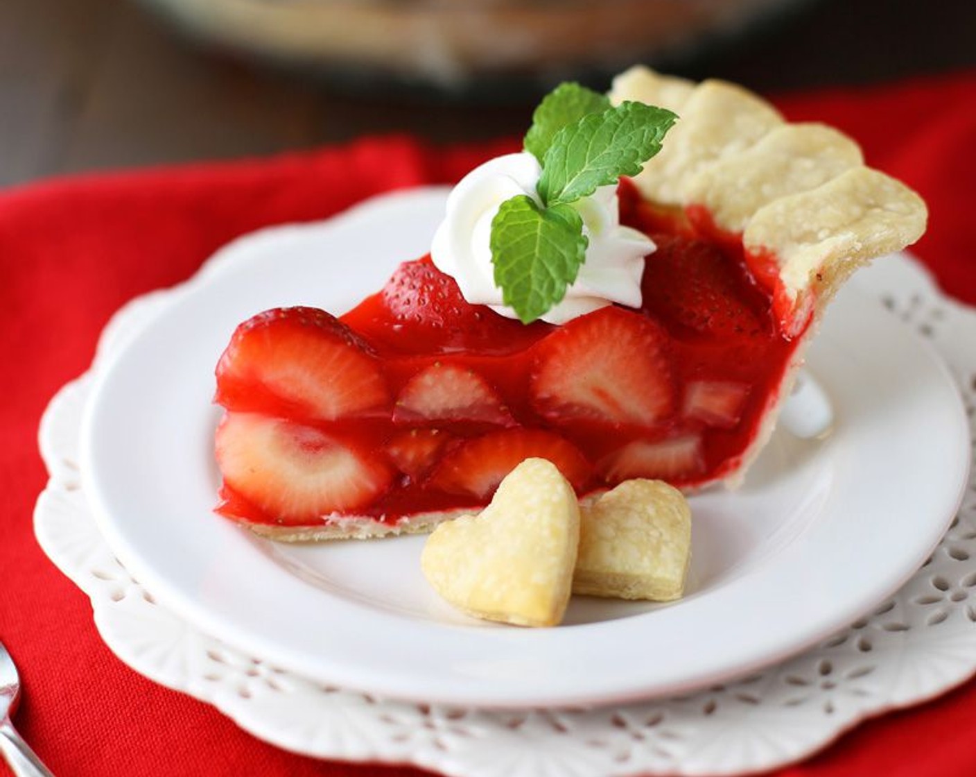 step 13 Serve pie with the extra hearts, Sugar-Free Whipped Cream (to taste) and Fresh Mint (to taste), if desired.