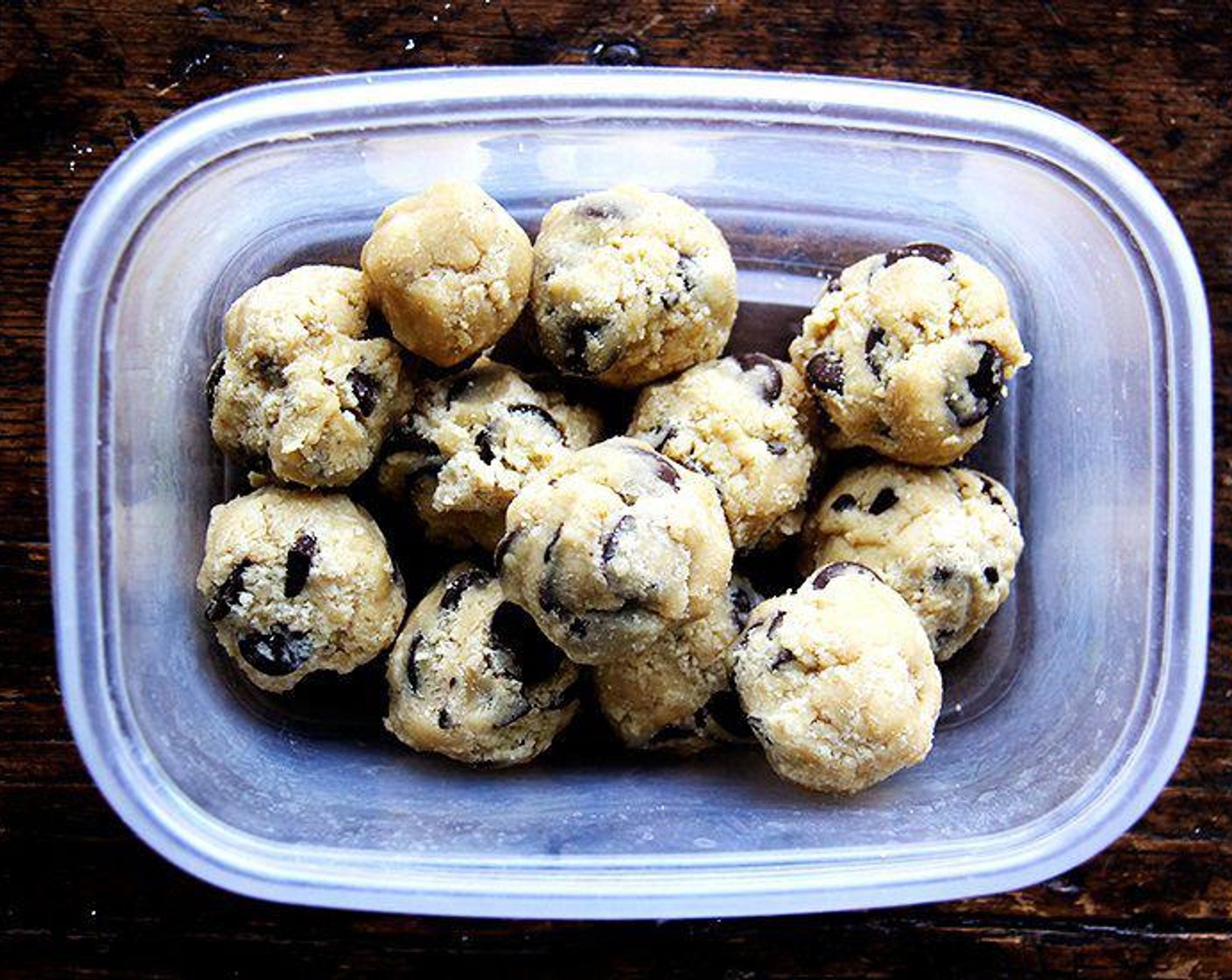step 3 Portion into 1¾ oz (48 g) sized balls. This is a tedious task, but it makes for beautiful and uniform cookies that bake evenly. Chill the portioned balls for at least one hour, or keep in the fridge for weeks or freeze for months.