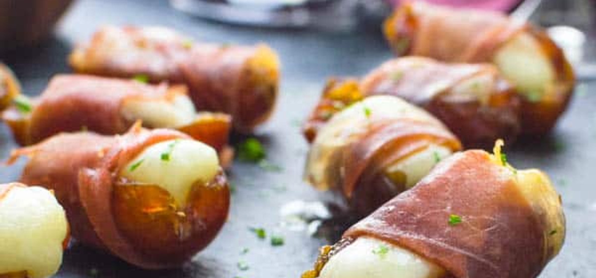 Manchego Stuffed Dates Recipe | SideChef