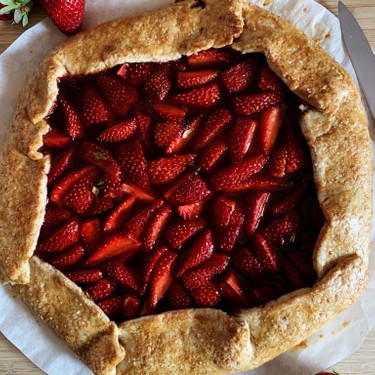 Strawberry Galette Recipe | SideChef