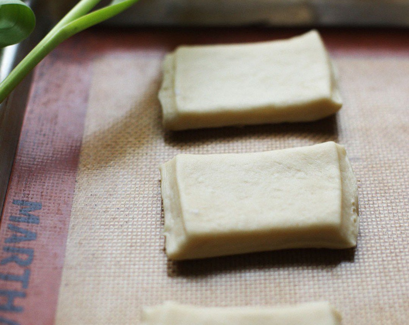 step 9 Place on cookie sheet, cover with a towel, and set aside to rest for 40 minutes.