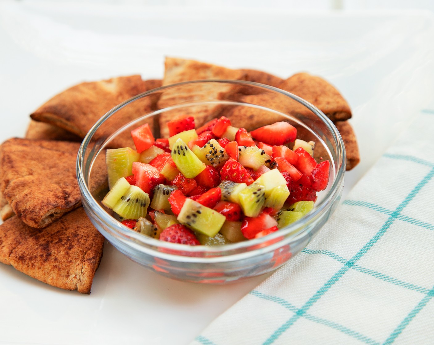 Strawberry Salsa with Cinnamon Pita Chips