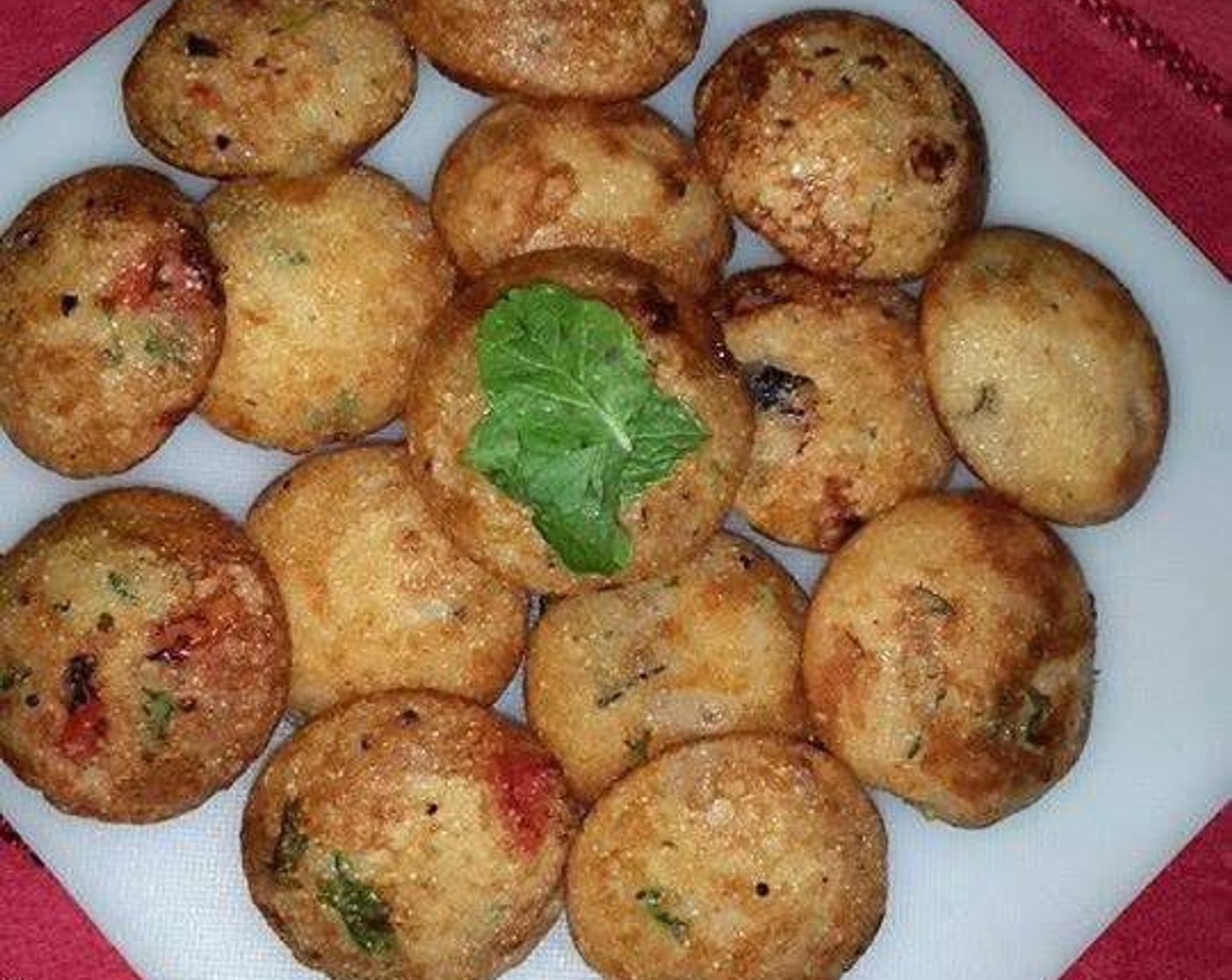 Pan Fried Rava Hoppers