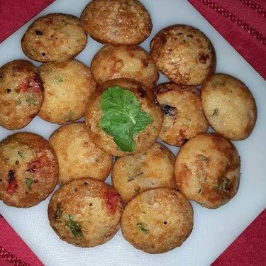 Pan Fried Rava Hoppers Recipe | SideChef