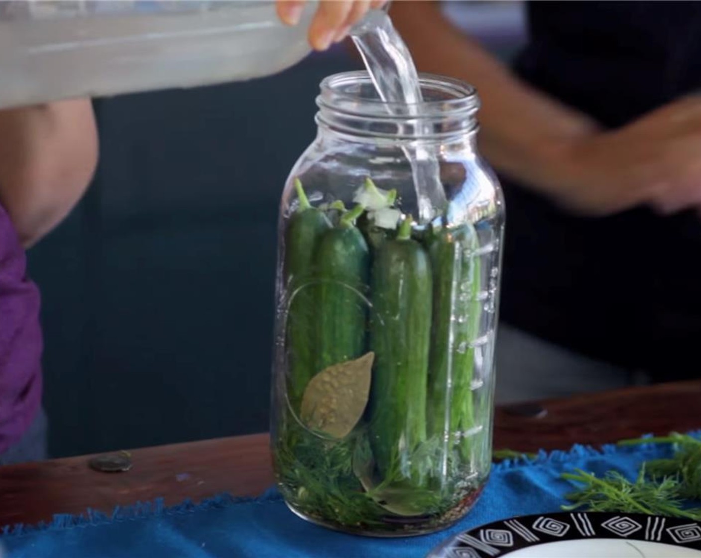 step 5 Add the Loose Tea Leaves (1 Tbsp). Cover cucumbers with the salt brine until it reaches about one inch (2.5 cm) above the shoulder of the Mason jar.