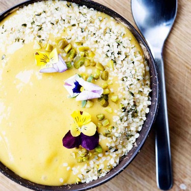 Mango Coconut Jam Smoothie Bowl Recipe | SideChef