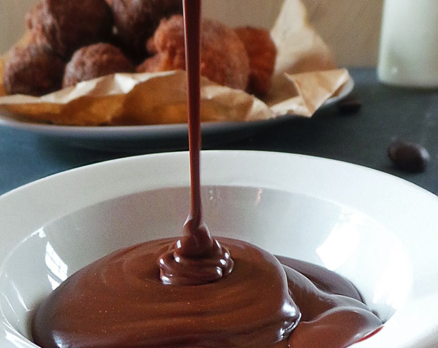 step 10 Stir in Light Cream (120 mL) and Kahlua (to taste), alternating between the two until the chocolate reaches a pour-able consistency.