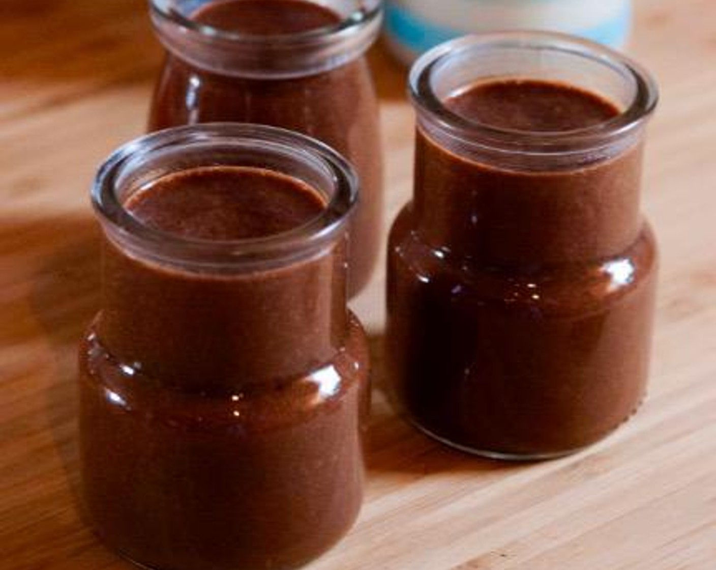 step 4 Pour the cream into serving cups/glasses and refrigerate for 4 hours.