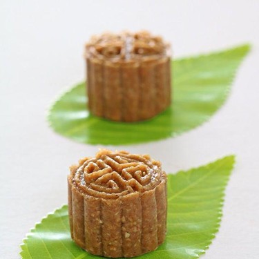 Multigrain Mooncakes Recipe | SideChef