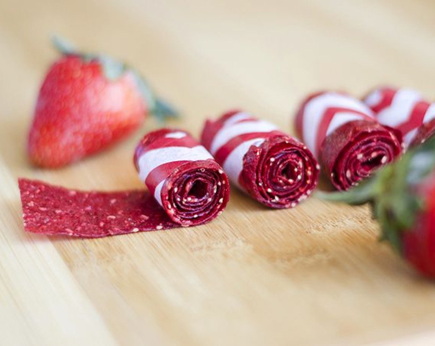 3 Ingredient Fruit Roll-Ups