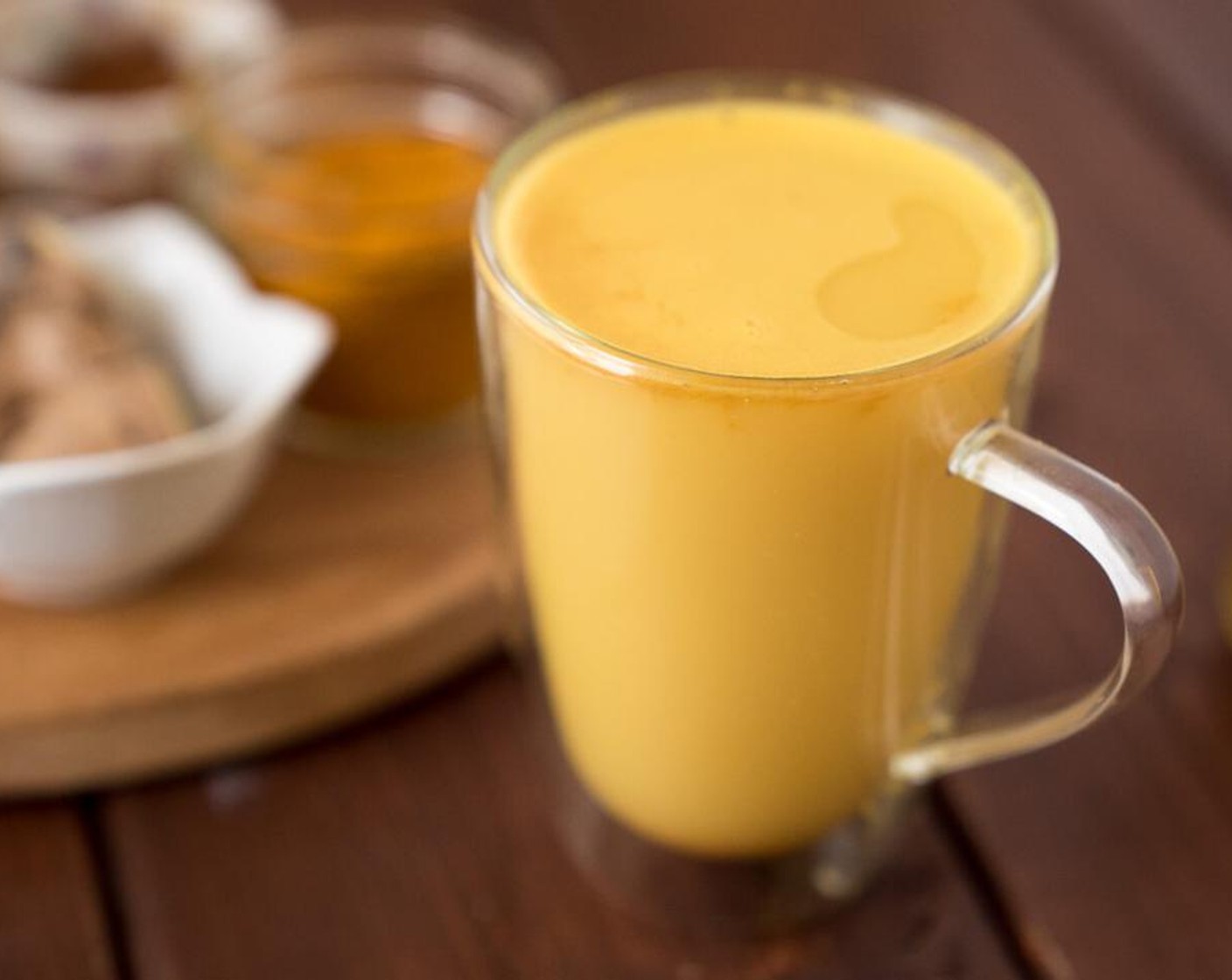 Super Easy Turmeric Ginger Tea