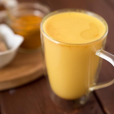 Super Easy Turmeric Ginger Tea Recipe | SideChef