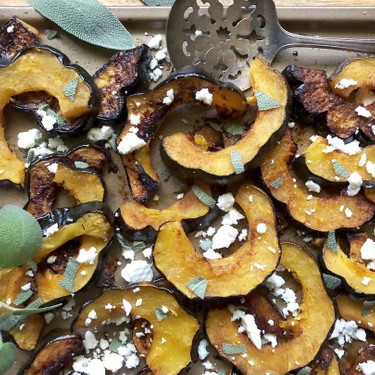 Spicy Roasted Acorn Squash with Feta Crumbles Recipe | SideChef