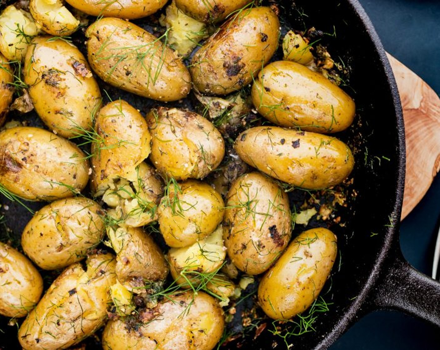 New Potatoes with Garlic and Dill